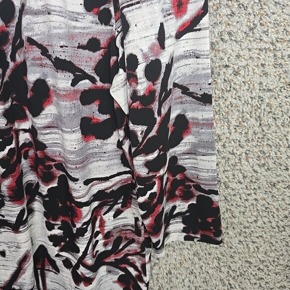 Chicos Easywear Top Womens 2 US Large Black Scoop Neck Blouse Casual Ladies - Picture 2 of 7